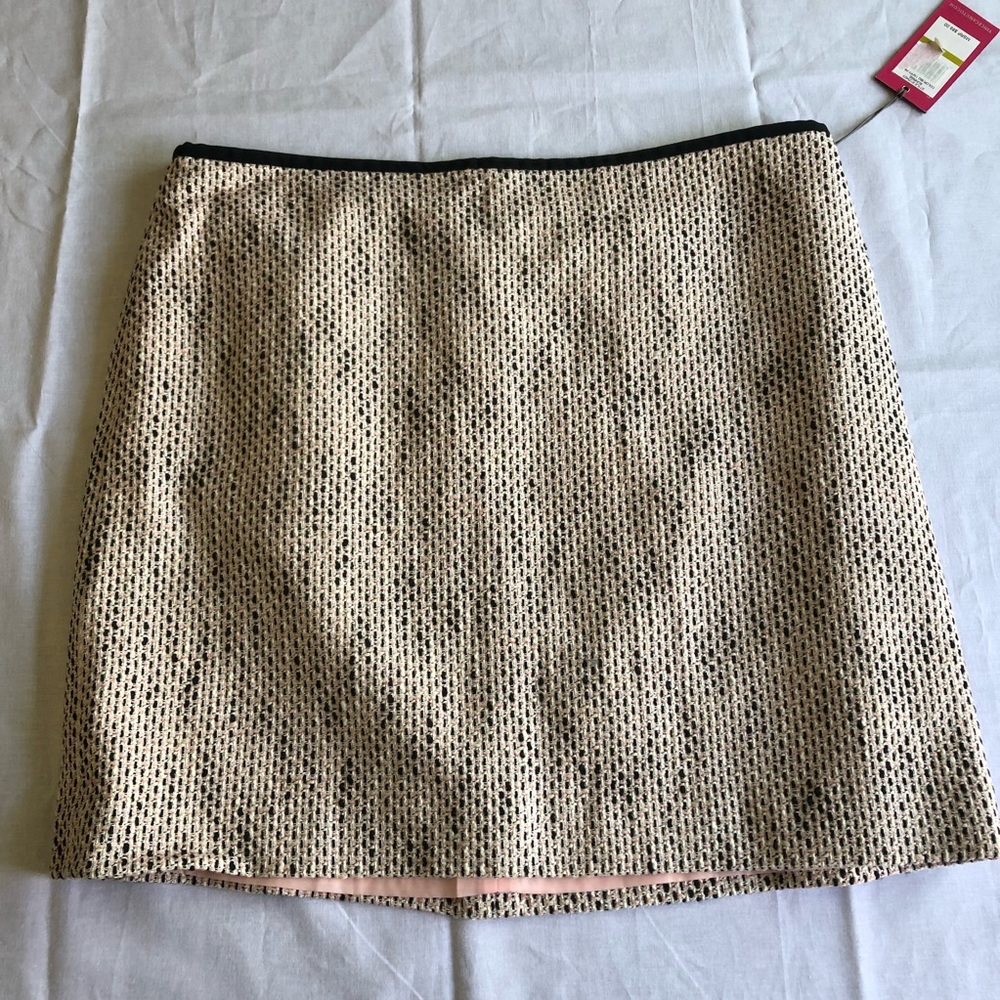 Vince Camuto size 14 Skirt NWT H2